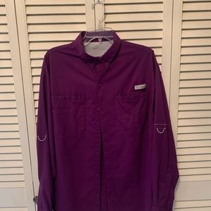 Columbia PFG mens size Large, purple button down shirt